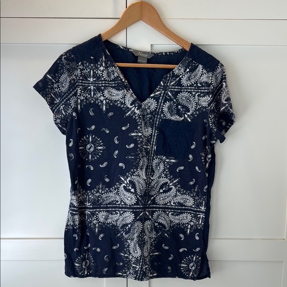 Natural Reflections Navy Paisley Women's Top size Large - Picture 1 of 8